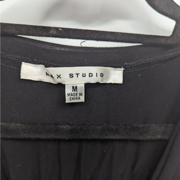 Max studio, women’s black maxi dress, sleeveless‎ V-neck Size medium - Picture 2 of 6